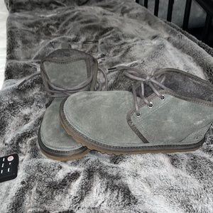 UGG Neumel grey slippers!